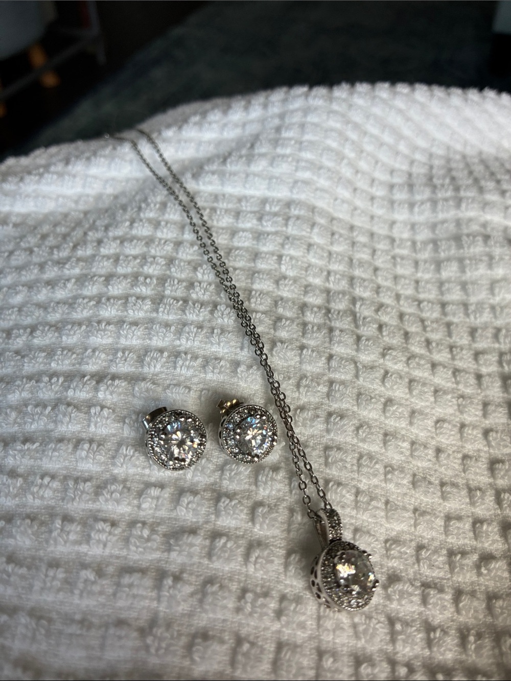 Classic Silver Halo Pendant Necklace on a 20” chain with  Stud Earrings Set